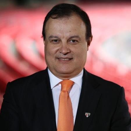 Adilson Alves desiste de candidatura à presidência do São Paulo