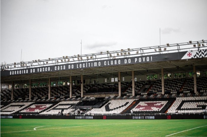 Vasco desiste do Maracanã e decide enfrentar o Palmeiras em São Januário