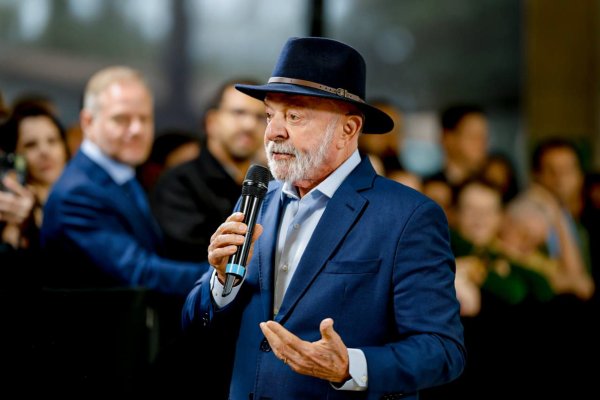 Frente Católica da Câmara repudia fala de Lula sobre a Igreja