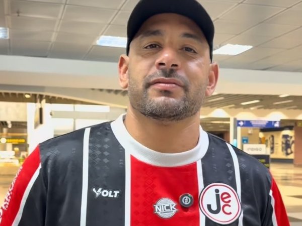 Diego Souza tem registro de técnico cancelado após denúncia de licença falsa