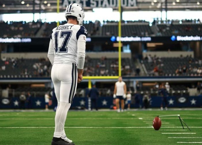 Kicker do Dallas Cowboys retorna ao Brasil, onde treinou no São Paulo durante a infância