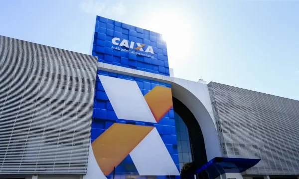 Tribunal Superior do Trabalho determina fim de greve na Caixa