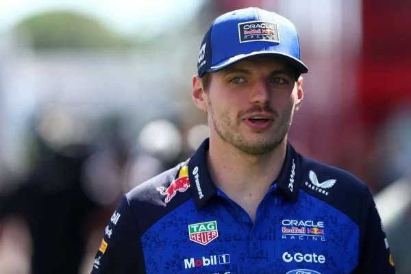 Verstappen iguala Schumacher em vitórias por uma mesma equipe na Fórmula 1