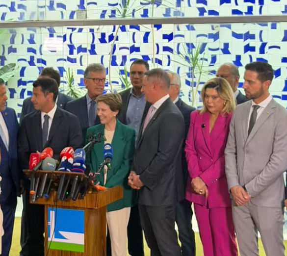 União Brasil e PP anunciam apoio a Flávio Bolsonaro no segundo turno