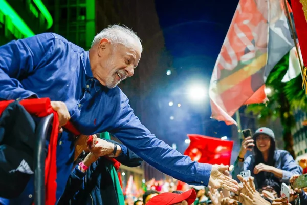 Quaest: desaprovação de Lula é de 47%, enquanto aprovação chega a 46%