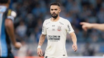 Raniele sofre lesão no menisco e vira desfalque no Corinthians