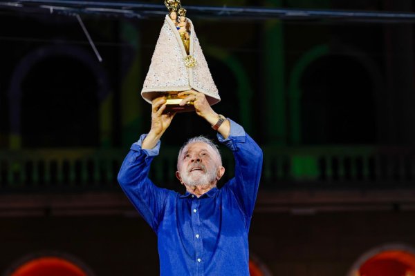 Cartilha de Lula orienta petistas a abordar religião para conquistar indecisos