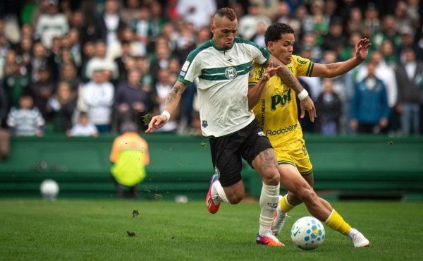 Mirassol vira sobre o Coritiba e ganha fôlego na luta contra o Z-4