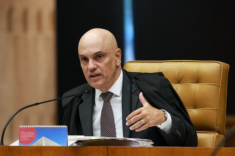 PGR defende regime semiaberto para “Débora do Batom”; petição foi encaminhada a Moraes