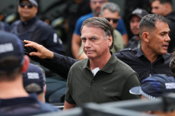 Fux determina que gabinete tenha acesso a inquéritos de Moraes ligados à condenação de Bolsonaro