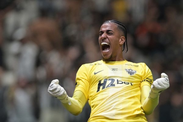Nos pênaltis, Gabriel Delfim brilha, Atlético Mineiro elimina o Santos e avança à semifinal da Sul-Americana