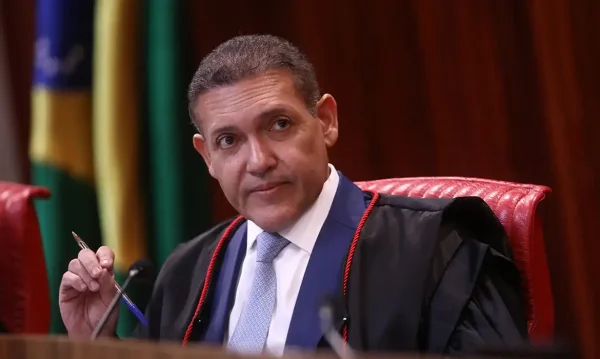 Presidente do TSE fará pronunciamento em rede nacional neste sábado