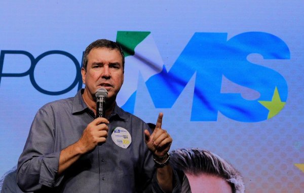 Eduardo Riedel é reeleito governador no Mato Grosso do Sul