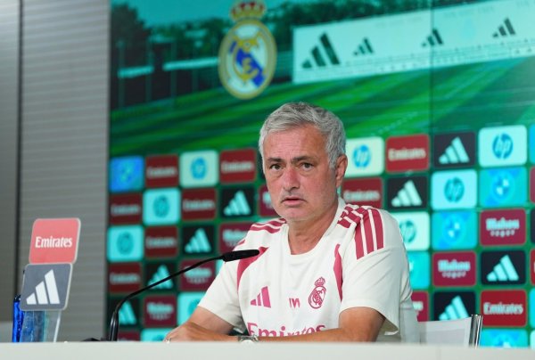 Mourinho critica divulgação de punição a Vini Jr. antes da Champions: “É normal?”