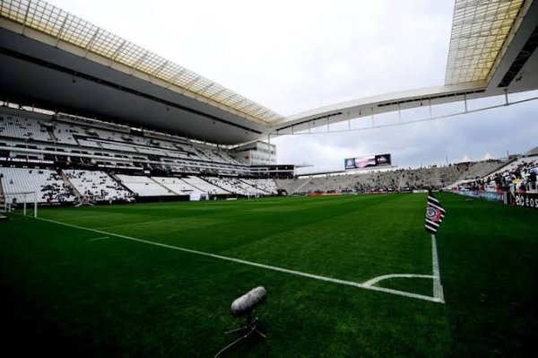 Perito dá 15 dias para Corinthians explicar destino de R$ 10 milhões