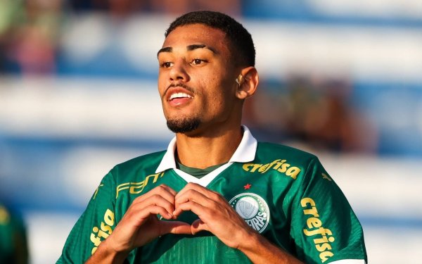 Riquelme Fillipi viaja aos Estados Unidos para iniciar trajetória no Inter Miami