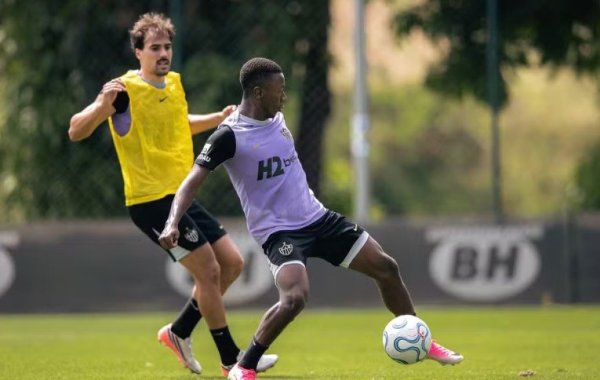 Atlético-MG perde artilheiro para duelo contra o Santos pela Sul-Americana