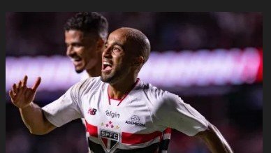 Lucas Moura trabalha com data para voltar a jogar pelo São Paulo