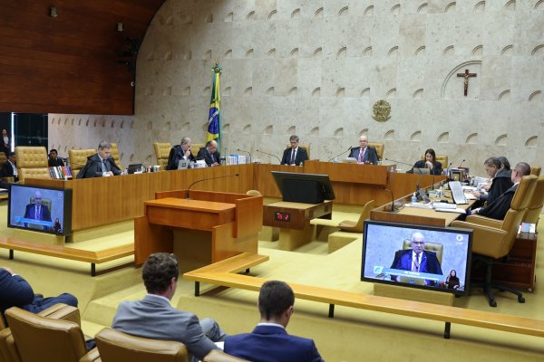STF iguala licença-maternidade de mães biológicas e adotivas