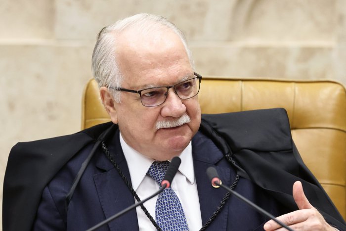 Fachin dá cinco dias para PGR analisar pedidos ligados aos casos Master e INSS