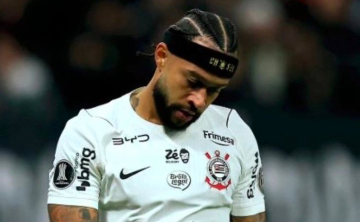 Corinthians confirma lesões de Memphis Depay e Gabriel Paulista; jogadores iniciam tratamento
