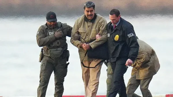 Maduro alega que é chefe de Estado e pede retirada de acusação em processo nos Estados Unidos