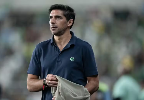 Abel Ferreira coloca pressão no Flamengo na disputa pelo Brasileirão