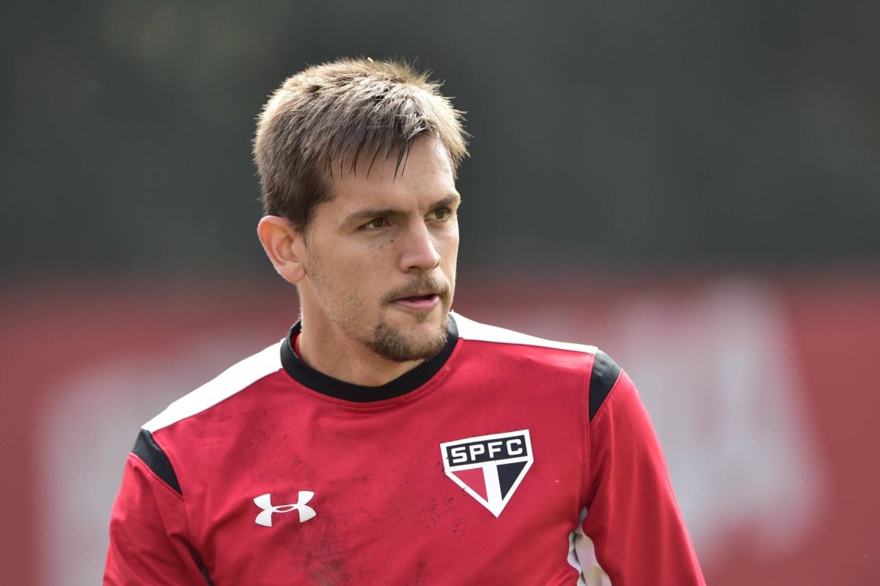 Rafael Tolói conquistou a Copa Sul-Americana pelo São Paulo em 2012