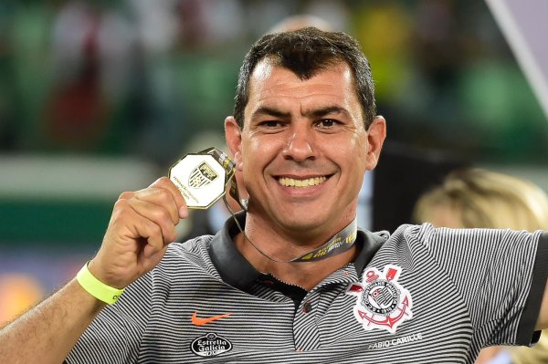 Corinthians procura Fábio Carille para assumir o comando técnico