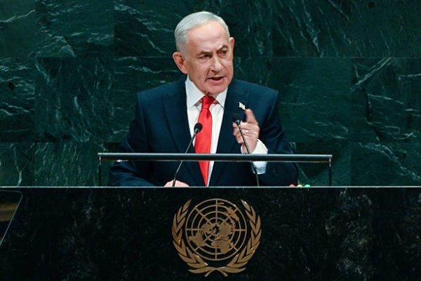 Netanyahu liga para Flávio Bolsonaro e convida candidato a visitar Israel