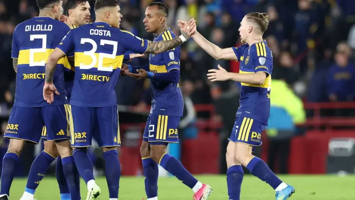 Boca Juniors vence o Vasco, cala o Maracanã e avança à final da Sul-Americana