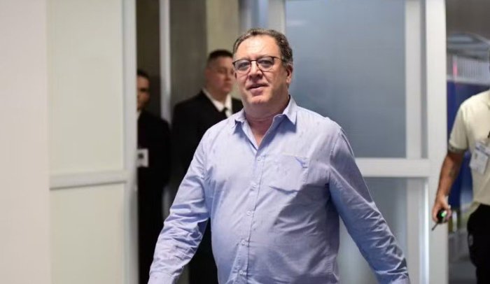 Santos quita dívidas e derruba três transfer bans, mas segue com quatro punições na Fifa