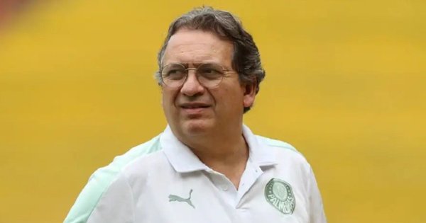 Paulo Buosi ganha força como principal nome para sucessão de Leila Pereira no Palmeiras