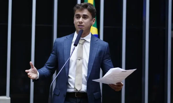 TRE-MG determina que ICL retire publicação com diálogo entre Nikolas Ferreira e Vorcaro