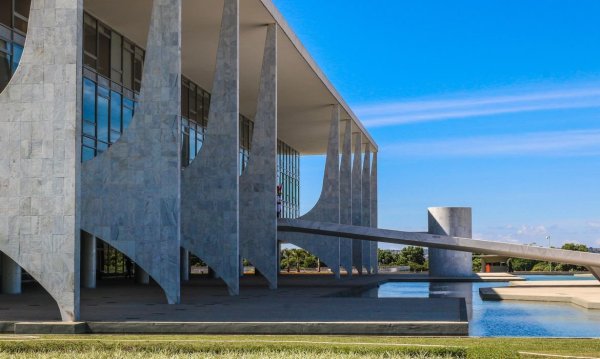 Instituto prevê impacto fiscal de R$ 40 bilhões com medidas anunciadas por Lula durante período eleitoral