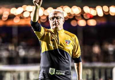 Dorival Júnior prioriza renovação com o São Paulo e não vê questão financeira como entrave