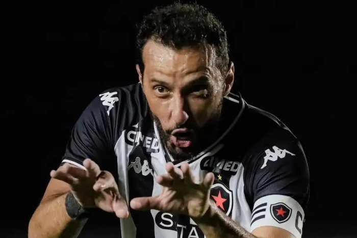 Nenê lidera grupo de investidores que negocia compra da SAF do Botafogo-PB