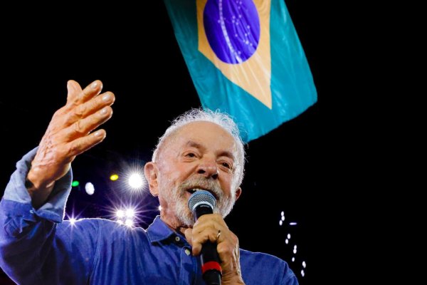 Lula anuncia pacote para MEIs com proposta de perdão de dívidas e crédito de até R$ 5 mil