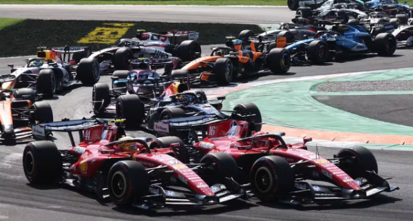 Leclerc e Hamilton divergem após incidente e Ferrari cogita ordem de equipe