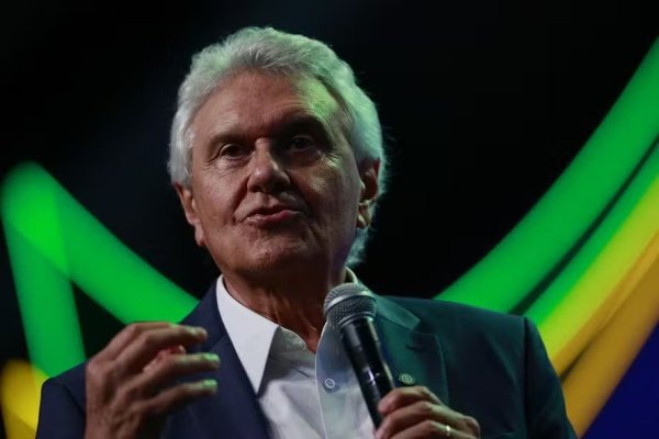 Marqueteiro deixa campanha de Ronaldo Caiado