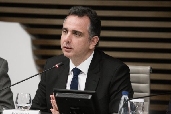 Rodrigo Pacheco toma posse como ministro do TCU em Brasília