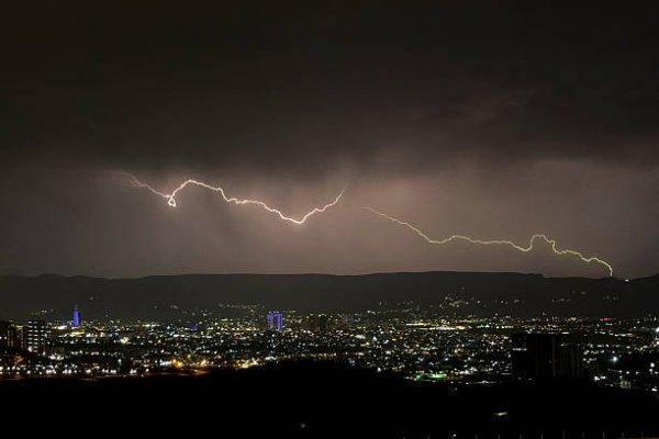 Distribuidoras de energia reforçam equipes para eleições diante de risco de temporais
