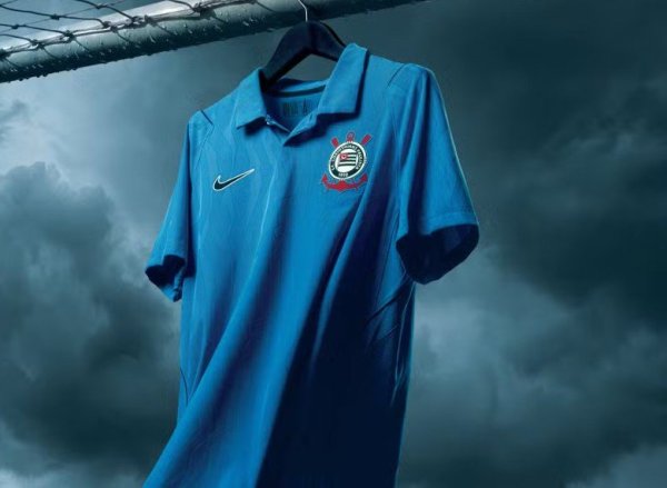 Corinthians lança terceira camisa azul em homenagem a Tobias