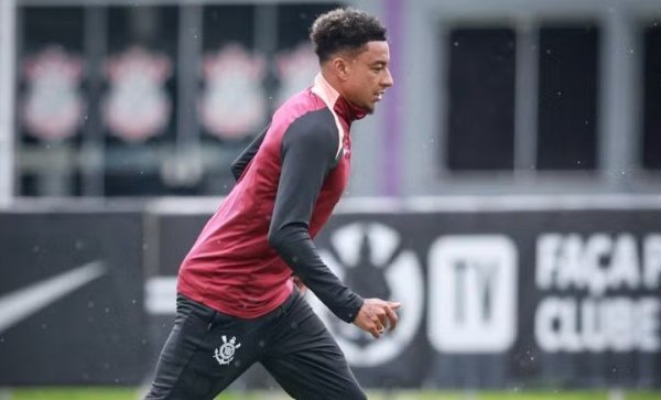 Corinthians deve poupar titulares contra o Flamengo e prioriza Libertadores
