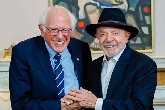Bernie Sanders planeja convidar Lula para falar no Senado dos EUA