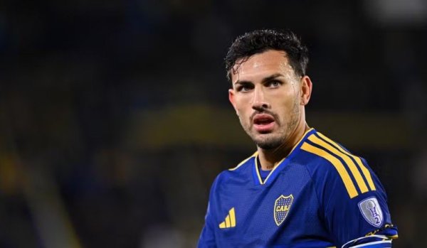 Paredes é relacionado pelo Boca Juniors para semifinal decisiva contra o Vasco