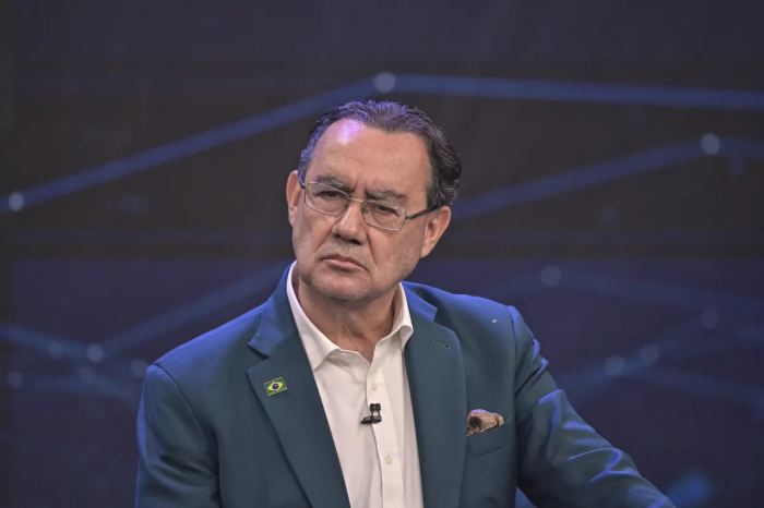 Augusto Cury diz avaliar levar preocupações sobre democracia à Corte Interamericana