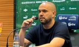 Presidente do Fluminense detona arbitragem após derrota para o Flamengo: “Um lixo”