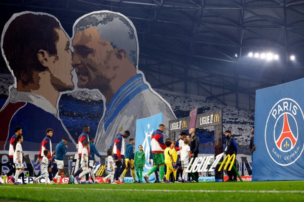 PSG vence clássico contra o Marseille, e Lyon goleia na 5ª rodada da Ligue 1