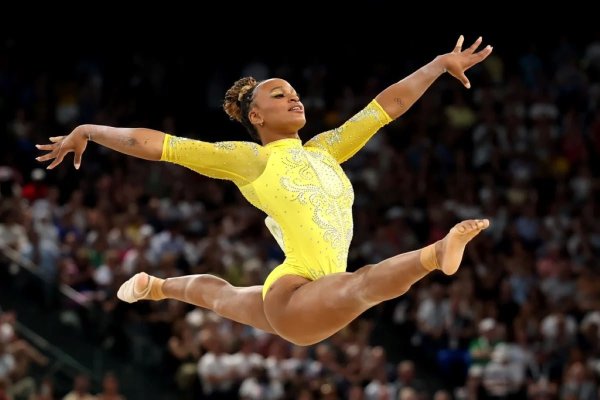 Rebeca Andrade é convocada para a Copa do Mundo de Ginástica Artística